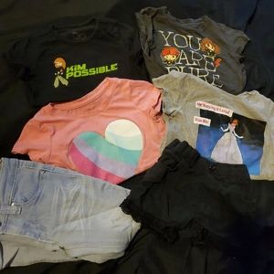 Bundle of 5T kids clothes